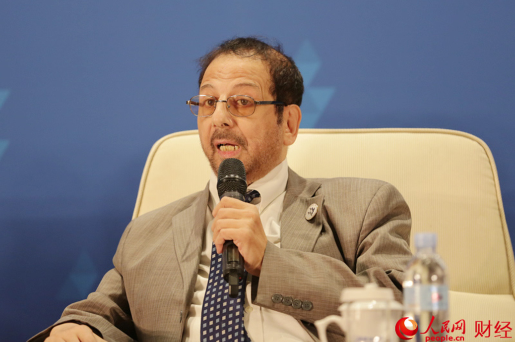 埃及《共和国报》副总编辑阿卜杜勒·穆勒姆·福兹